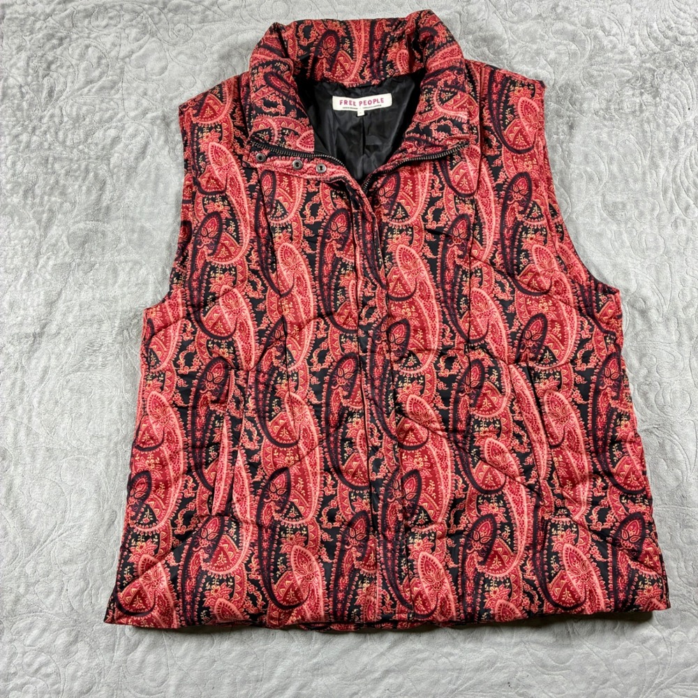 Free People Flora Paisley Puffer Vest Size XL Red Layering Apres Ski Maximalist